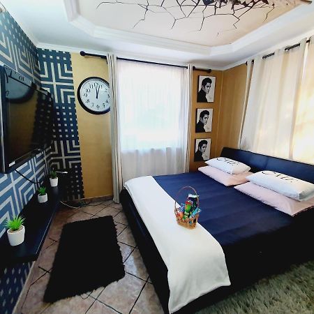 Airport Luxury Apartman 42 Vecses Exterior photo