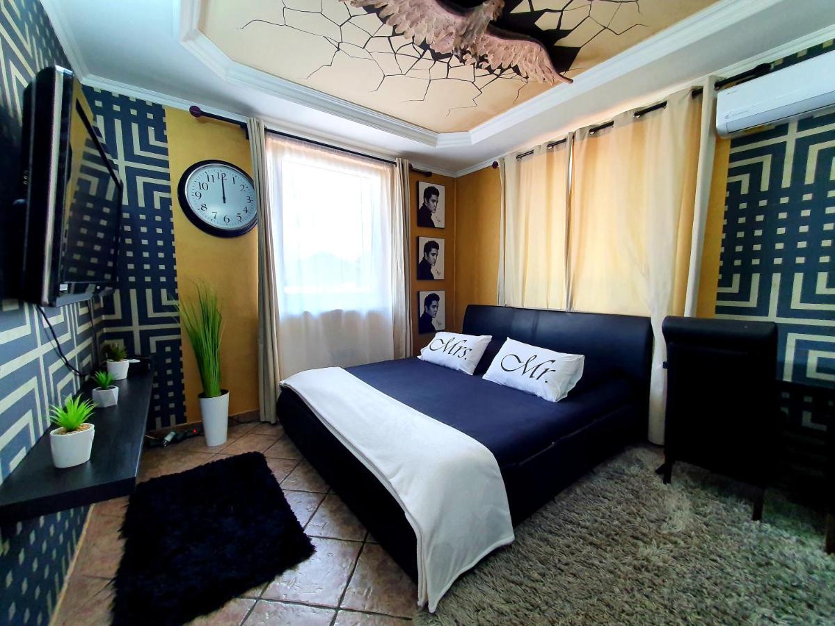 Airport Luxury Apartman 42 Vecses Exterior photo