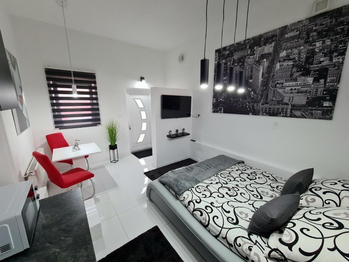 Airport Luxury Apartman 42 Vecses Exterior photo